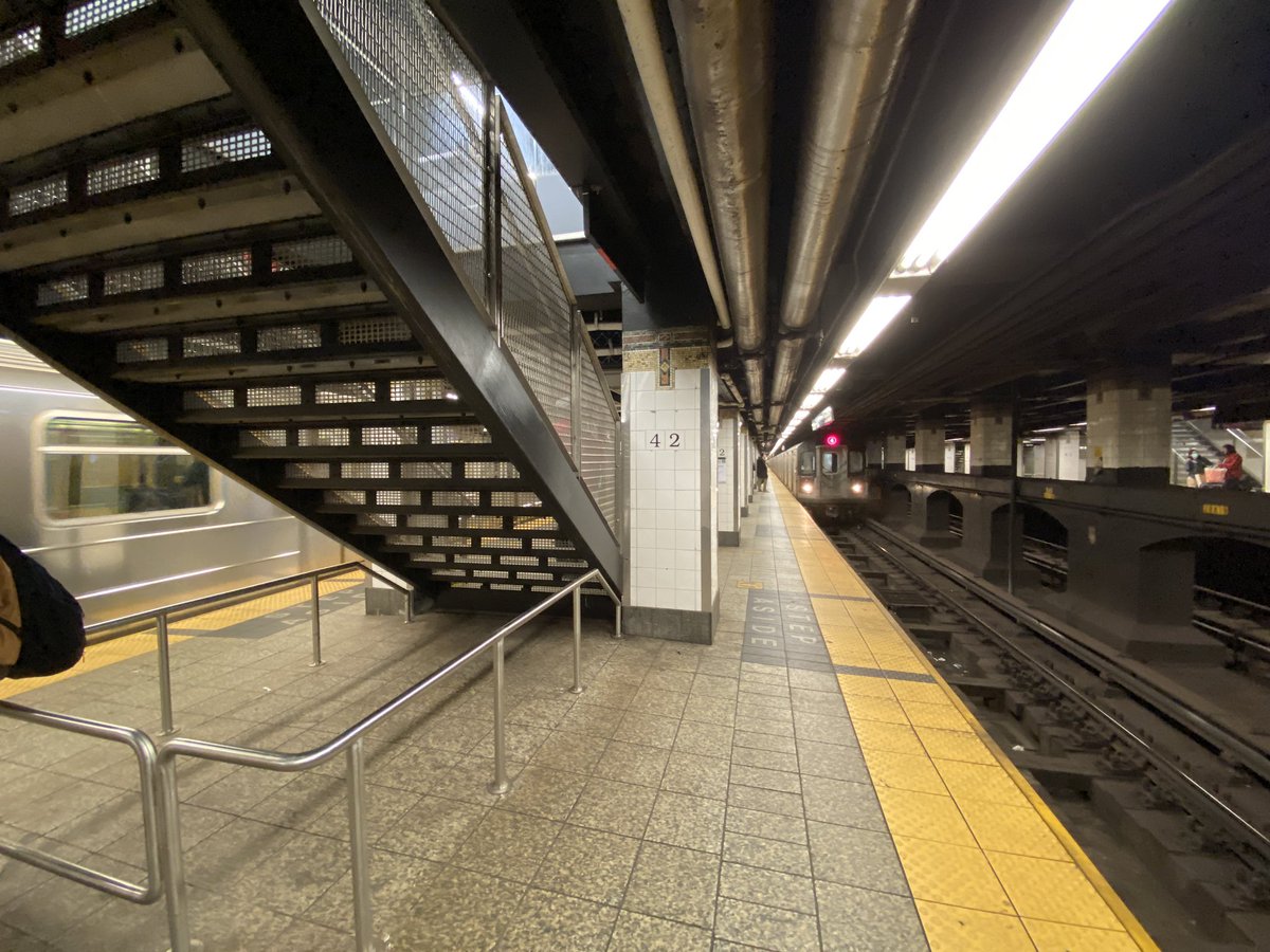 20,000 people per day vs. 1.2 million people per day.