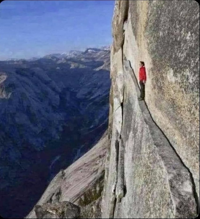 med students staying out of the sterile field in the OR