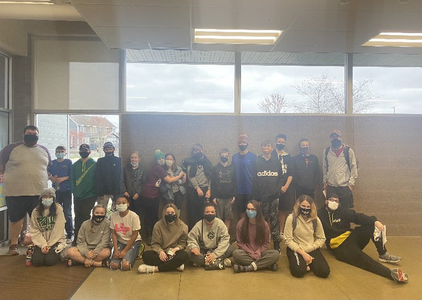 JunkyardTweets's tweet photo. And they’re off! Wishing 6:8 kids, interns, and sponsors a great weekend at Hidden Acres!! https://t.co/GTQHTc2SSo