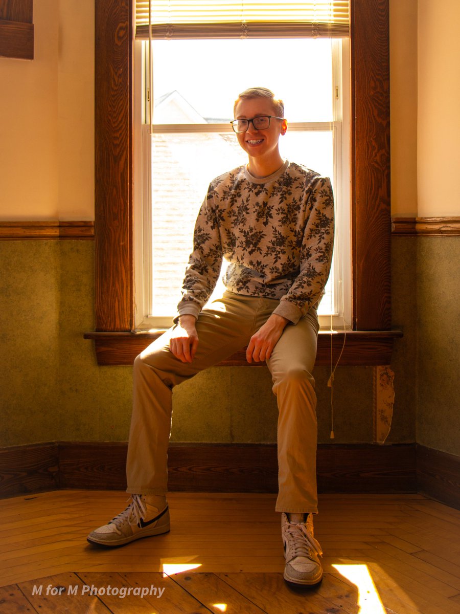 jakemacmo's tweet photo. Hey! I'm Jake. I'm a part-time photographer who does a lot of his own modeling.

I like positivity, video games, and making dad jokes.

It would mean the world to me if you guys considered being my friend on my life journey

Insta: https://t.co/YfXBoUv7Or

Likes/RTs appreciated😁 https://t.co/U6bTxz6bZi
