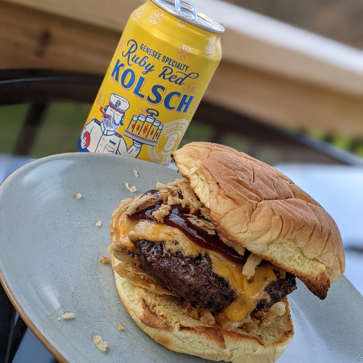 ROCBBQSUPPLY's tweet photo. God I love grilling season in the north!
@GeneseeBrewery #RubyRedKolsch https://t.co/n7n7rdYUMv