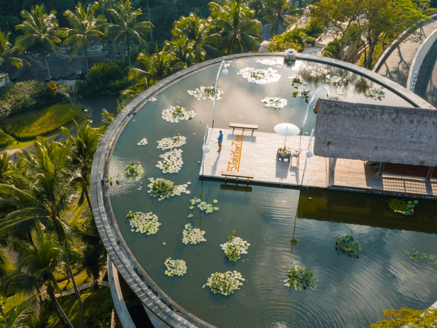 alanxelmundo's tweet photo. Estos son algunos de los mejores hoteles que he conocido en el mundo 😍https://t.co/X79zHTSkWE https://t.co/EHBixSYw0i