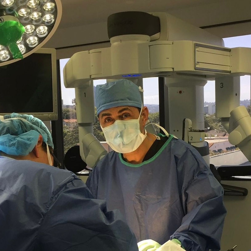 miVIPSurgery's tweet photo. "Another complex case with positive results. We didn’t expect to find what we did but we are glad we did! With proper preventative care going forward, she will live a long life." - @davidahdootmd. Thank you for being a part of the MiVIP team  🙌 https://t.co/S63MrIkPVG