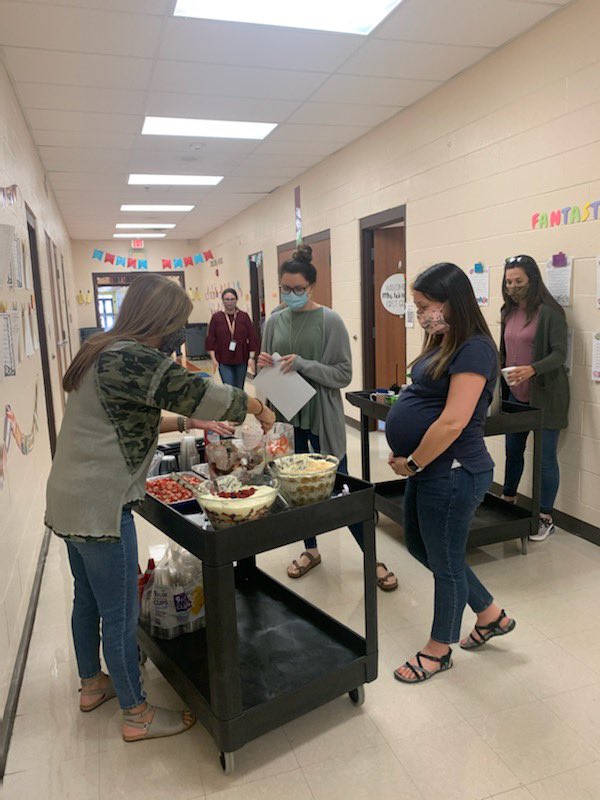PittmanE73's tweet photo. What a way to end of the week! Thank you @goostreek ,@BCE_Bucks for taking care of us at BCE!🧡🤎 https://t.co/z2prtSMZ66