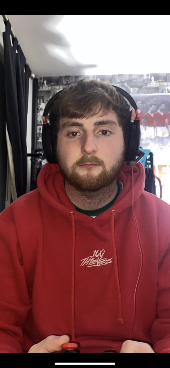 adamstweets_'s tweet photo. @TJHaLy TJ my man just wanted to let you know you have a doppelgänger all the way in Ireland supporting the Thieves in this major bro. #GoThieves https://t.co/QoRiNHktpR