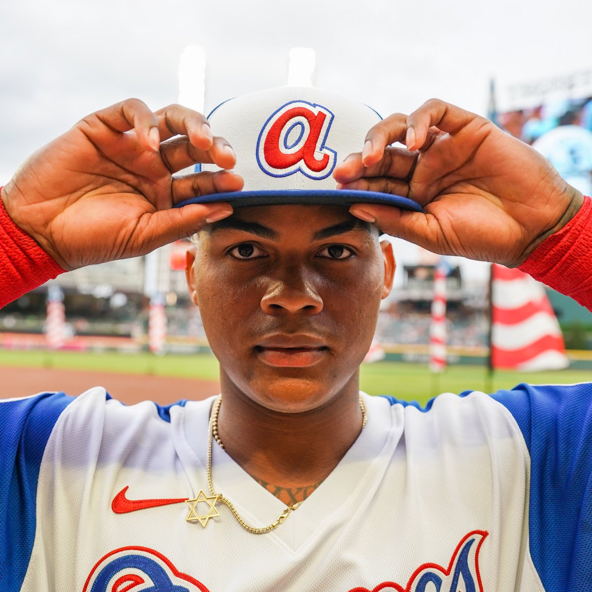 Braves's tweet image. These unis 🔥🔥🔥