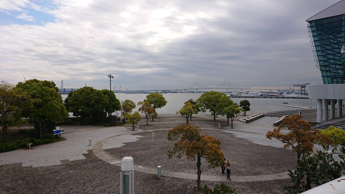 早く着きすぎたと思ったのですが、もう長蛇の列ができてました😱

もう遅いかもですが、これから来られる方でもし事前来場登録が済んでないようでしたら👇
jrs-file.com
#浜レプ