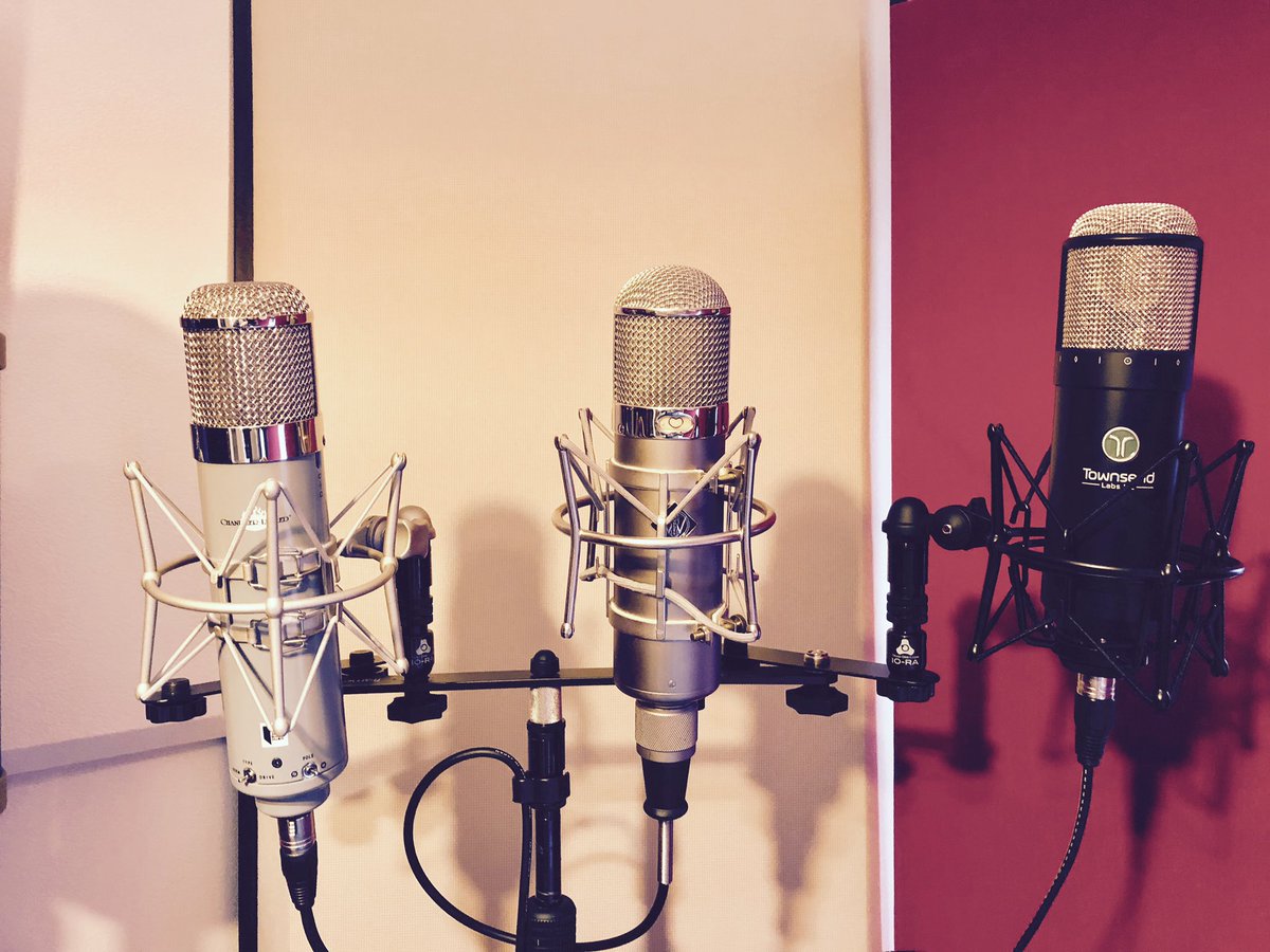TorryCourte's tweet photo. Three fantastic microphones. I love having options! 🙃#recording #musicproduction @townsendlabs @wunderaudio @ChandlerLimited https://t.co/oq5cWlACwr