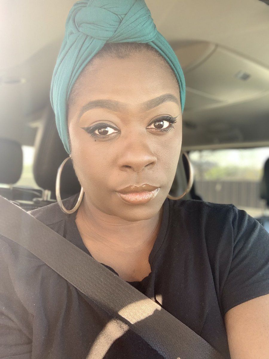 ShariDanielle tweet media