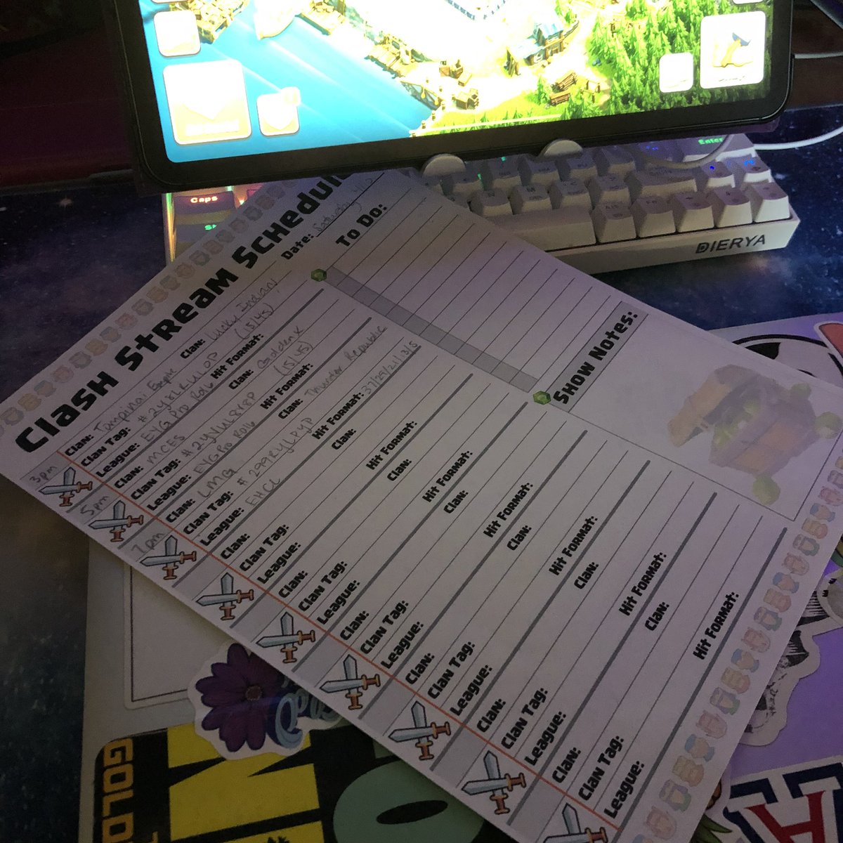 !!!Fellow Clash Streamers!!!
I made this template for myself to be more organized during my streams! The generic version is free and attached; custom versions with your logo added are $5 🥰 DM me on discord with questions Aries#0324 💜

drive.google.com/file/d/17_35GC…