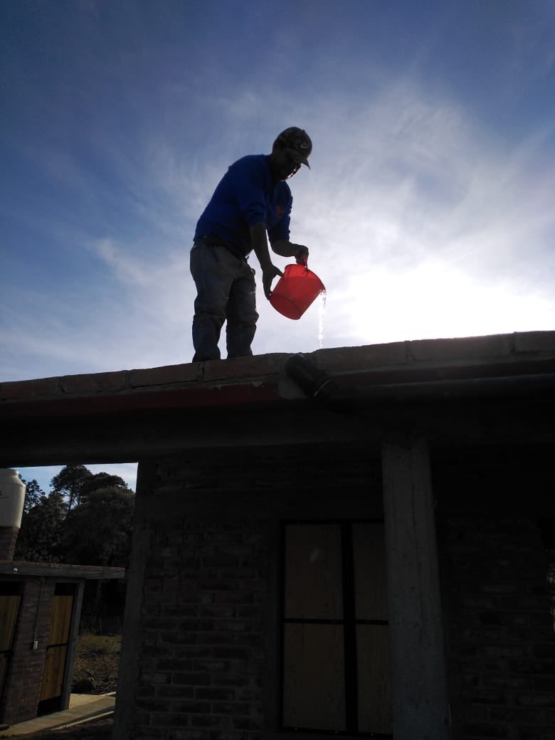 IslaUrbana's tweet photo. We made it to Nayarit! Thanks to Infonavit and Fundaciรณn Hogares for making it possible. We will install #RainwaterHarvesting systems for homes in need.
#RainForAll https://t.co/rjJI2FOe8d