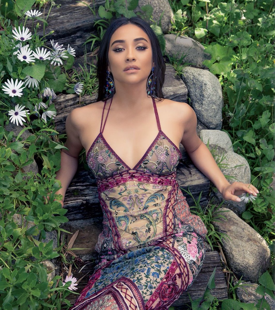 Happy birthday to the talented and pretty actress Shay Mitchell.

Photographed by Randall Slavin. 