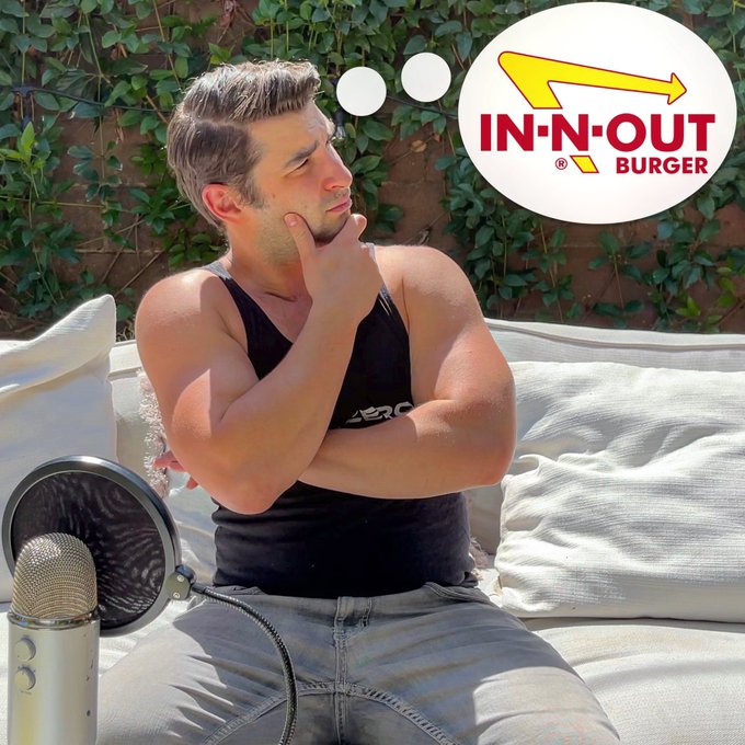 What I&rsquo;m REALLY thinking when filming YouTube Videos https://t.co/8M7pbZYmc8<a href="/tag/edm"class="tags"><span>#edm</span></a><a href="/tag/billburr"class="tags"><span>#billburr</span></a>