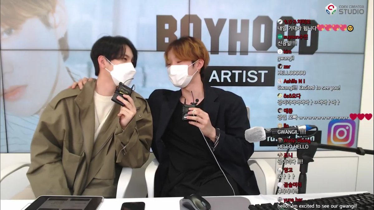 boyhood said they'll be doing the stream for an hour!also said that gwangil's a guest but seems like the main character in today's stream hahahathe two of them have been using formal language ever since (donghyun is younger) but now they've become close so it's more casual~