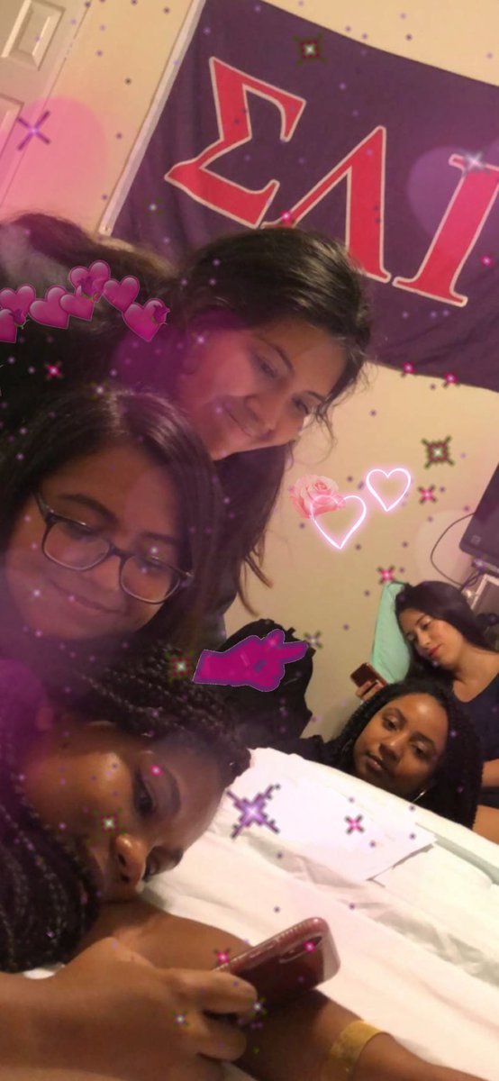 jellynograpes's tweet image. Looking at all the distinction on my feed like 🤌🏾💜💕
Happy Founders day Sisters
#SLGturns31 #SLG1990