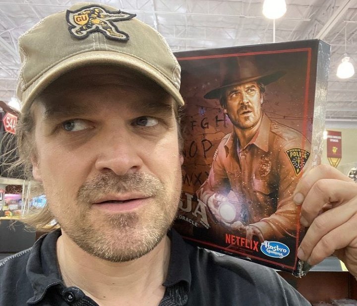 Happy Birthday David Harbour    