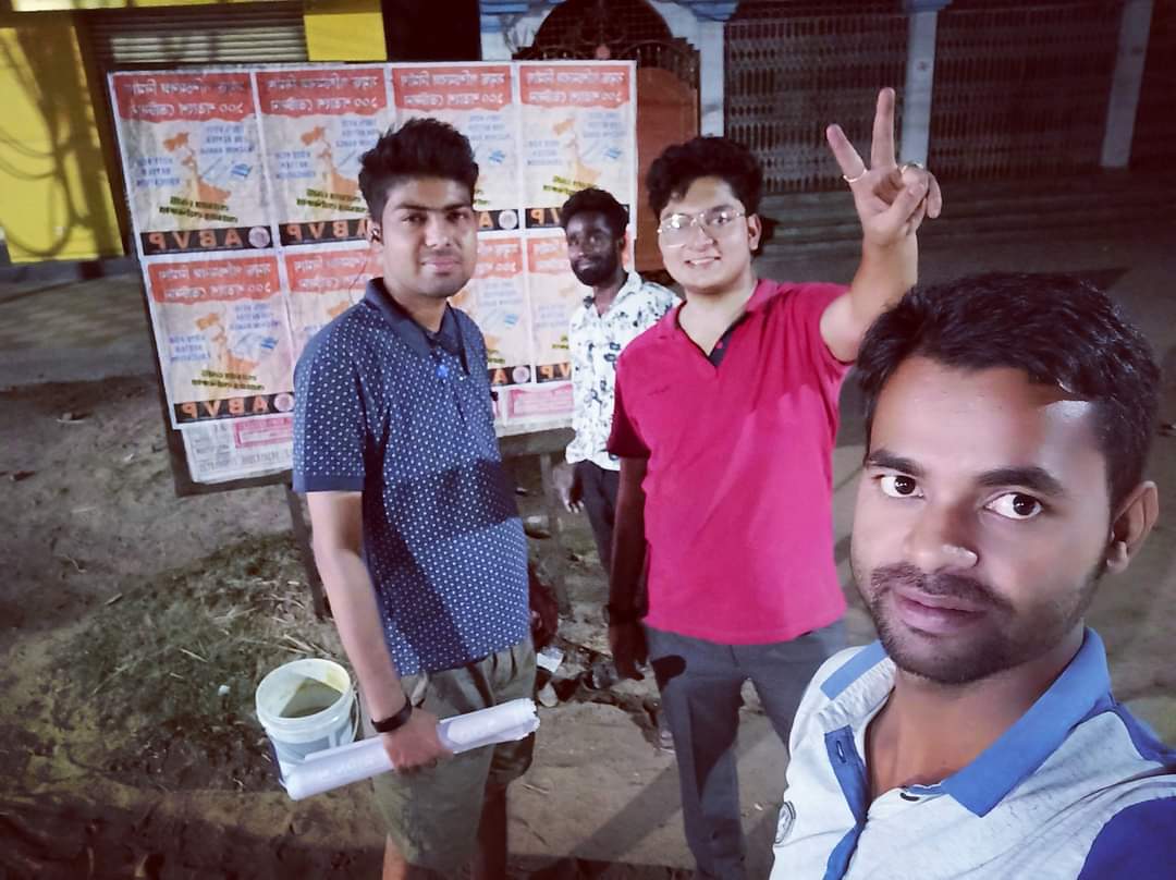 SubhamguptaSeo's tweet image. भिक्षा नहीं शिक्षा चाहिए।
#abvp #abvpvoice #abvppaschimbanga 
#raniganj #EducationForAll #education #india #WestBengal #Election2021
