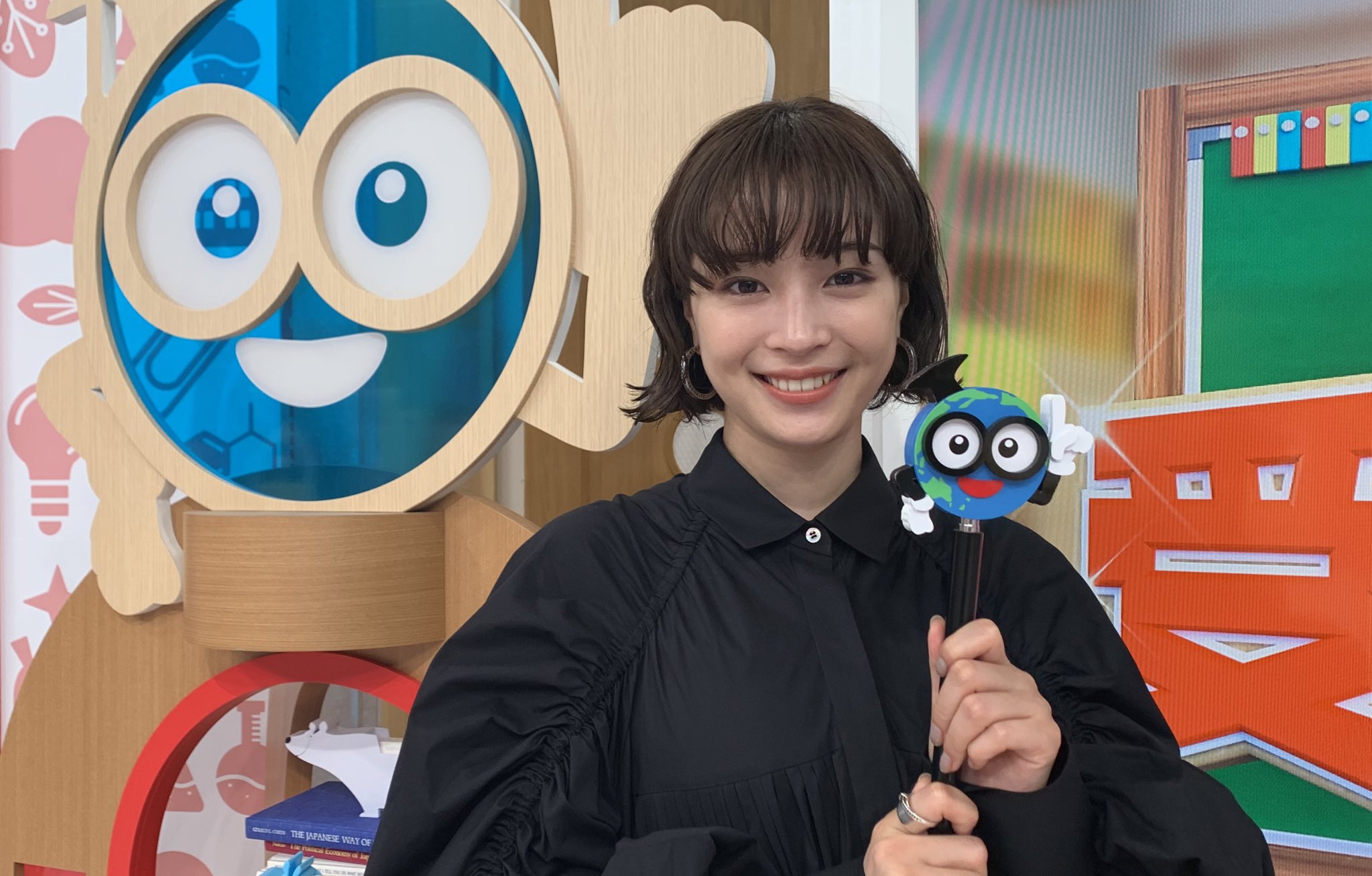公式 世界一受けたい授業 本日7 56 世界一受けたい授業 広瀬すず 君に聞いてみました セカジュー君が人気になるには セカジュー君普及キャンペーン 顔が普通すぎるかも 面白い顔にしちゃう 顔も名前も普通 キャラクターとしてある