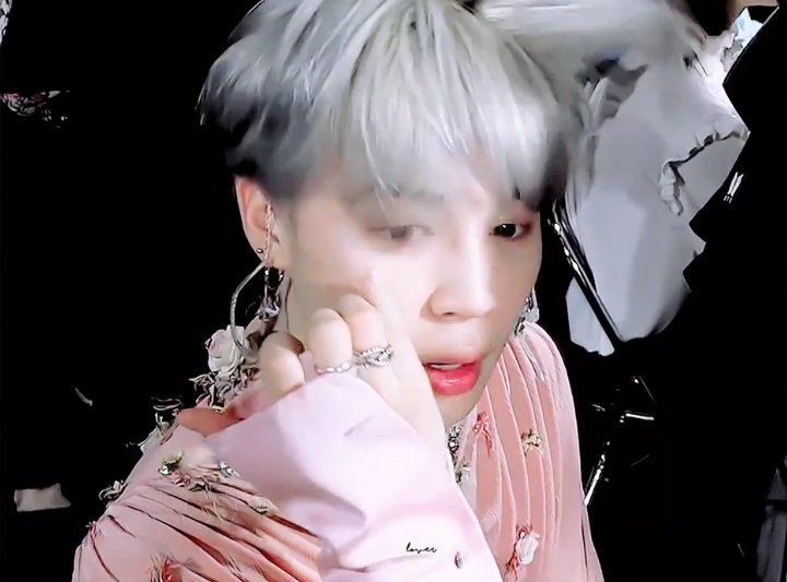 pluto013_'s tweet image. ขอร้องเลยนะยัยคนสวยขา นิ้วก้อยเทอมันแบบ 🥺🤏