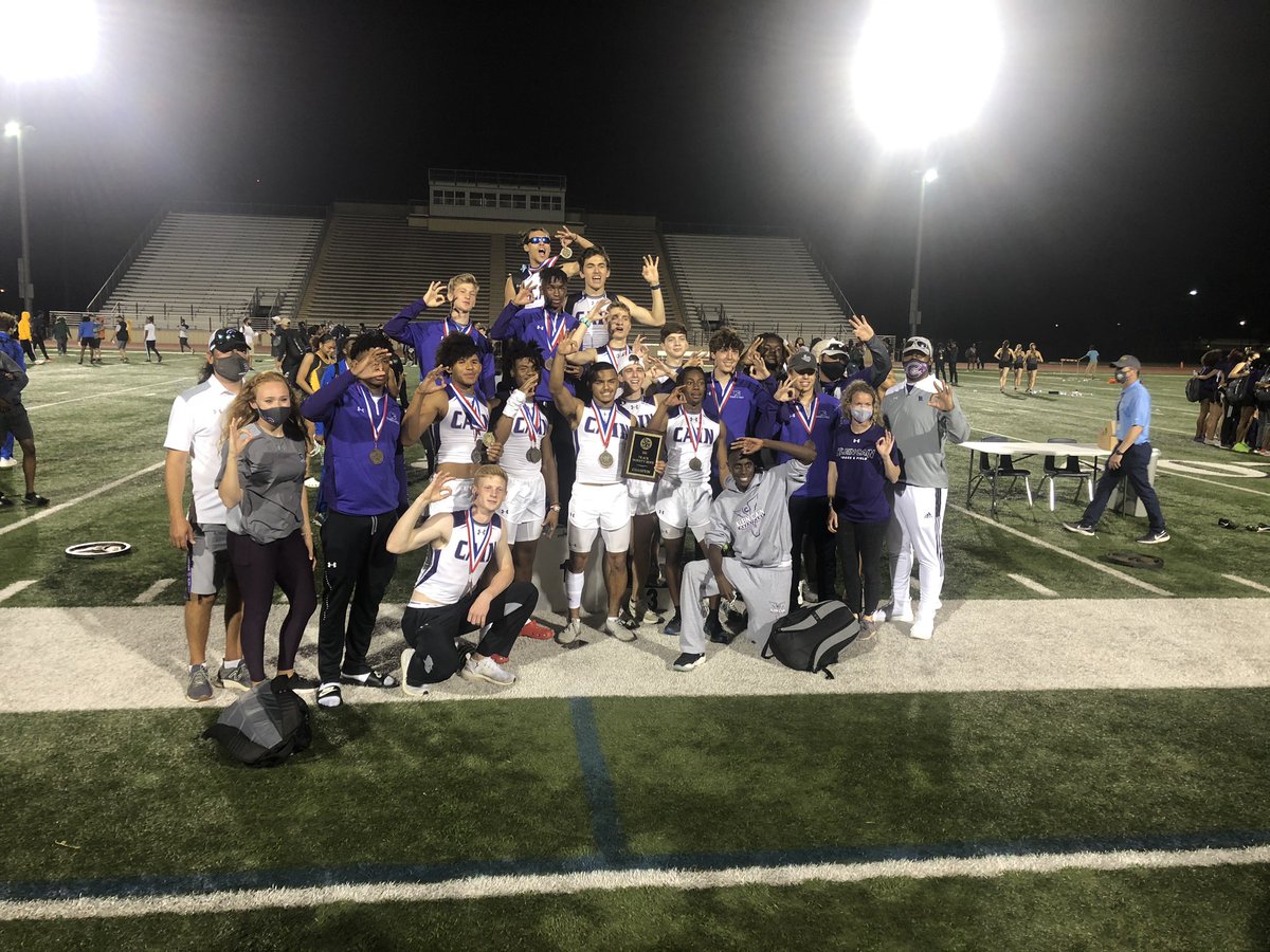 CainXC_BoysTF's tweet photo. That’s a wrap. 15-6A DISTRICT CHAMPIONS🏆🥇Great job gentlemen. This was all about the TEAM efforts in EVERY event. Area next Thursday. @CAIN_ATHLETICS @KleinCain @KLEINCAINFB https://t.co/yZSV9HPiol