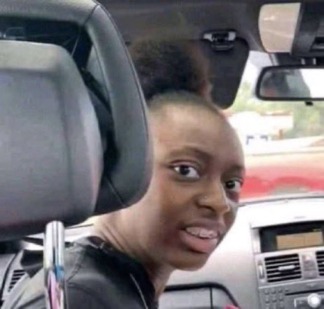 PO1SONPO1SON's tweet image. “i don’t like demi lovato”