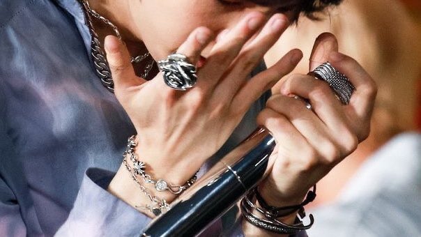 yoongi hands ft. rings