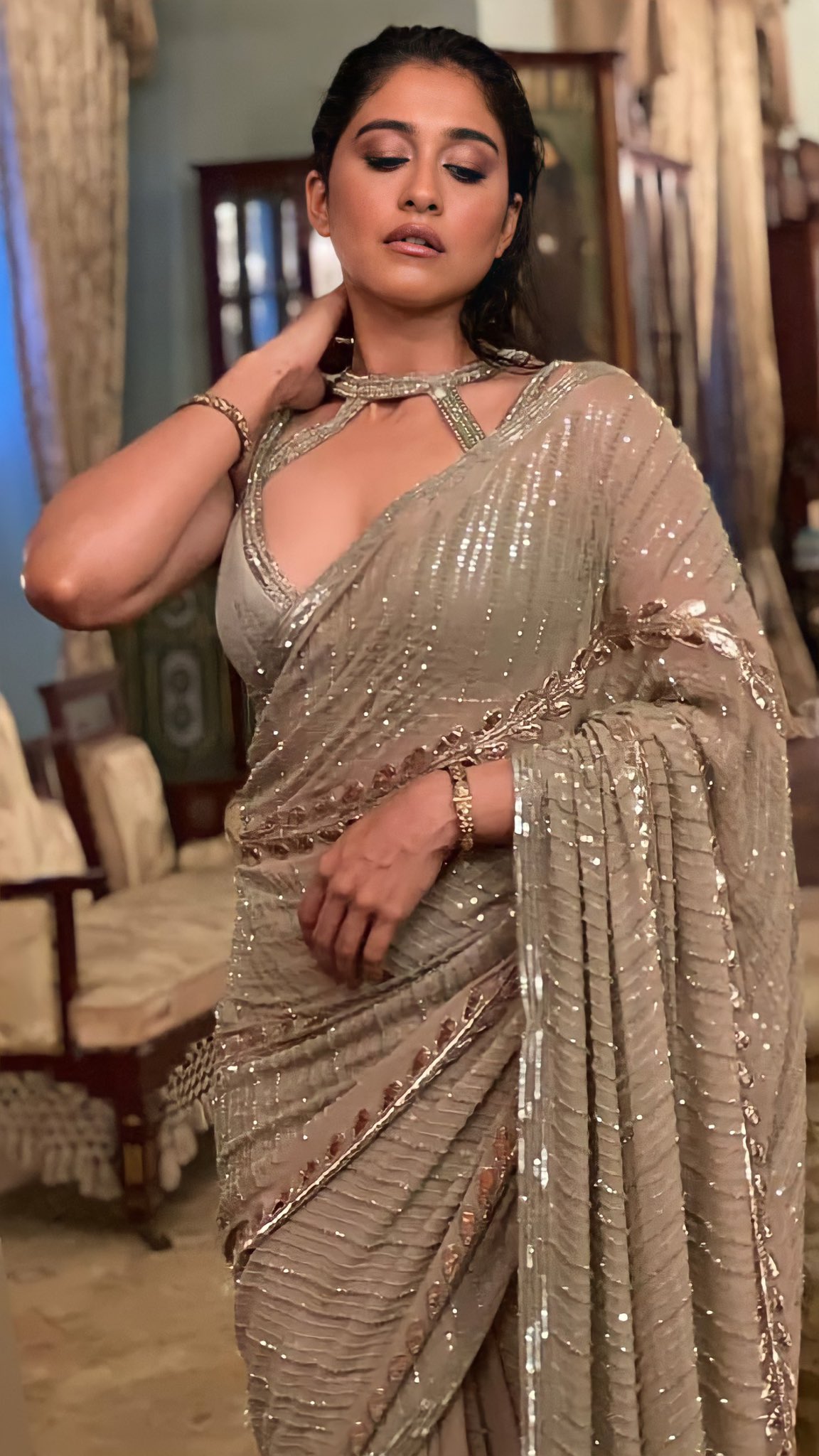 Eylr-9dVgAIEX7i?format=jpg&name=large