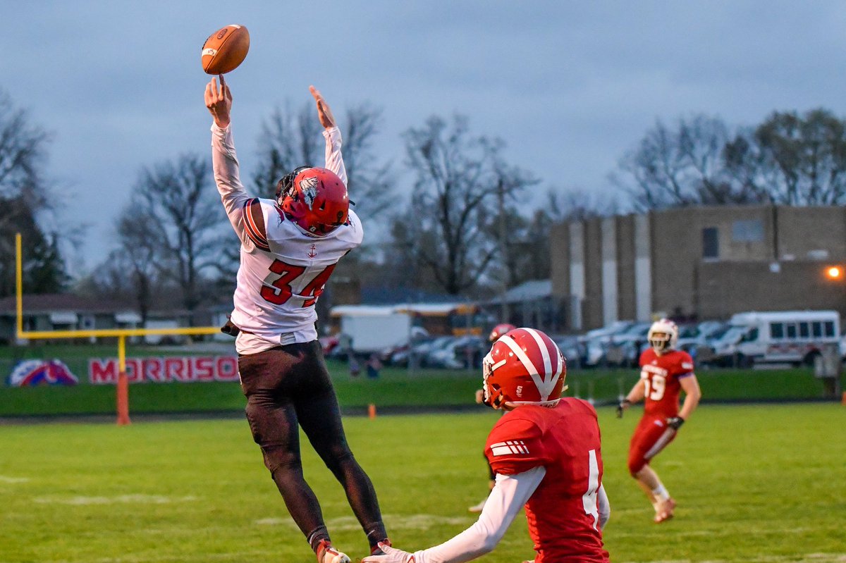 <a href="/kevin_kohr/">Kevin Kohr</a> <a href="/FultonSteamers/">FultonSteamers</a> <a href="/HighlightZone6/">KWQC Highlight Zone</a> <a href="/Steamer_Nation/">Fulton Steamers</a> He caught this 🤯 insane catch