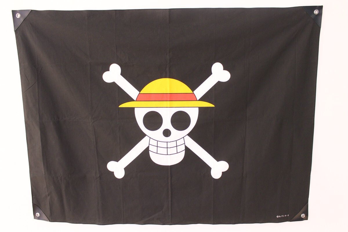 One Piece麦わらストア渋谷本店 على تويتر おすすめ 麦わらの一味 海賊旗 2 750円 税込 好評発売中 麦わらストア Onepiece