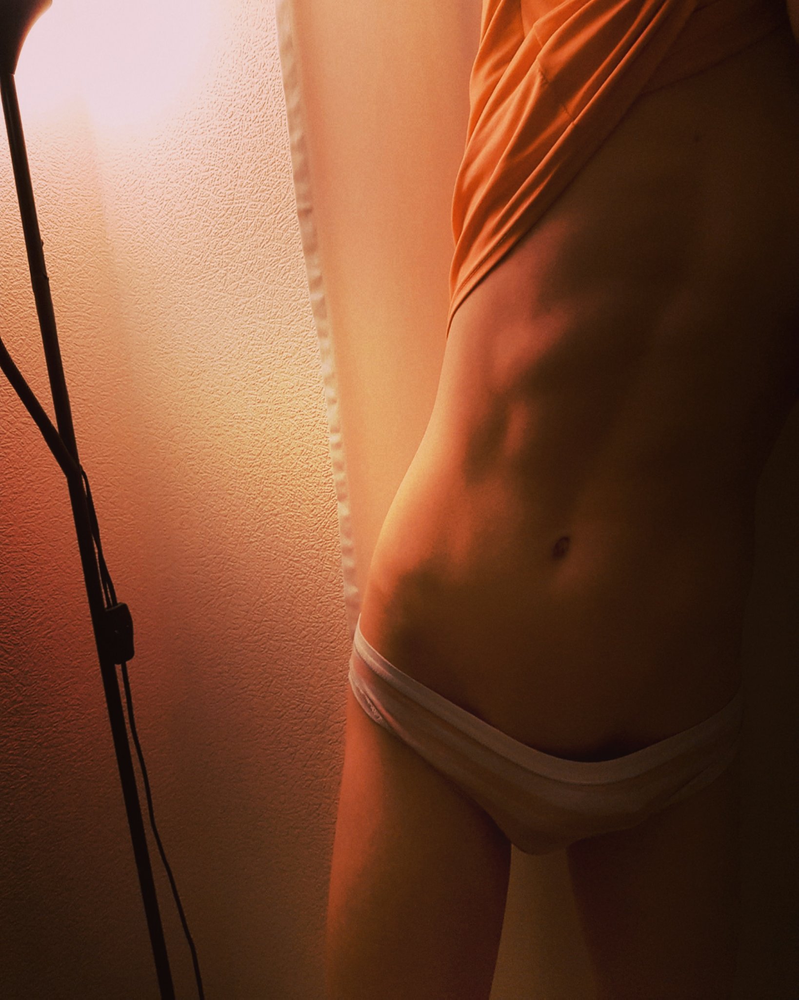 Tummy penumbra?
#femboy #gay #twink #nsfw #butt #ladyboy #cuteboy #lewd #trans #sissy #trap #stockings