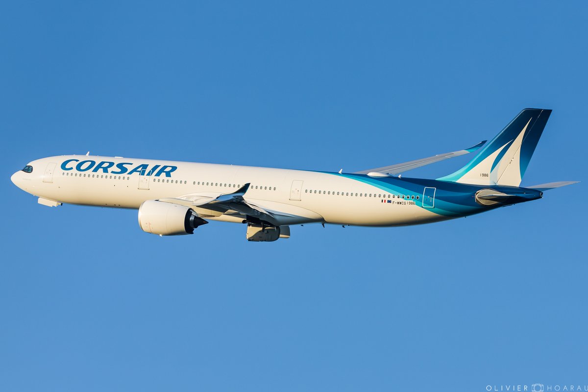 OlivierHoarau's tweet photo. ๐ซ๐ท The second #A330neo for @CorsairFr on test flight during the sunset, what a big moment๐โ๏ธ#Avgeek #A330 #A330900 #Corsair #Takeoff #Toulouse #Weekend #fhska https://t.co/72HKPKUaWt