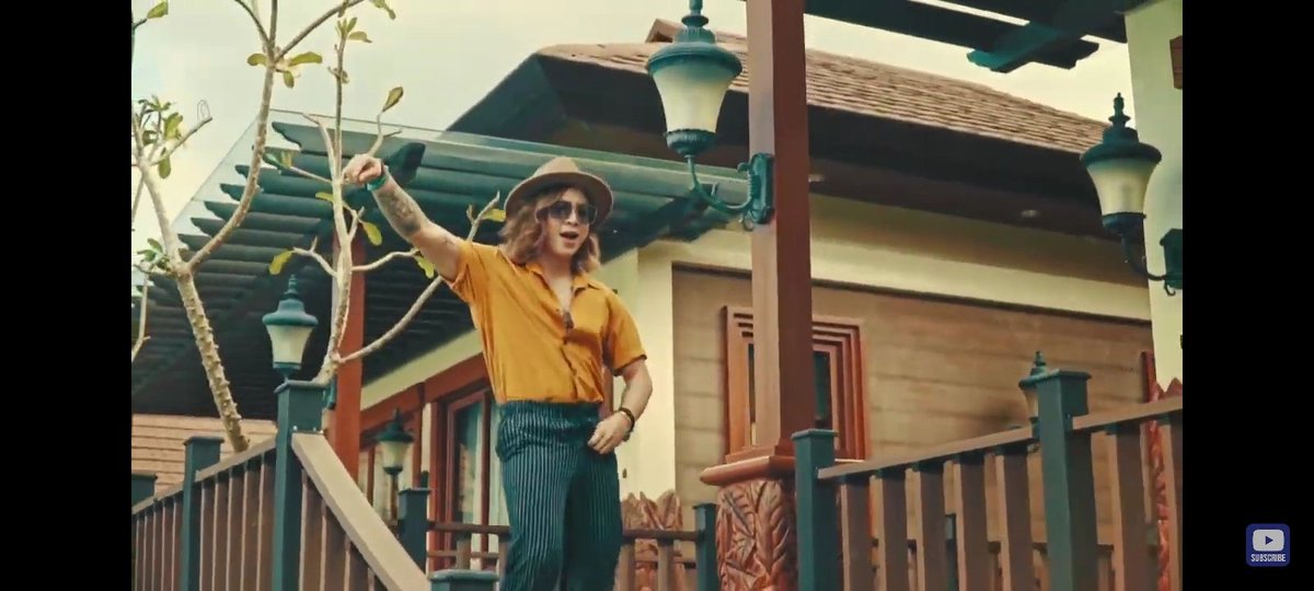 Katya_ness__'s tweet photo. Foreign Vibe ang Dance Under The Sun Music Video.
Happiness sa music ,sayaw, Fashion plus ang Gwapo masyado ni Rhemuel sa MV! ( bet na bet ko ang highlights Rhemzy ayiee) 

THank you @universalrecph,Indeed The Newest Dance Anthem Ever!

DJLOONYO DUTSOfficialMV https://t.co/O0G3Fi1naw