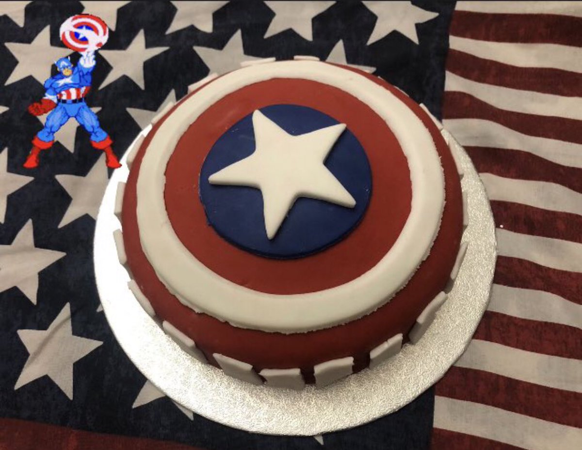 A Super💫 cake from Mr Bullock inspired by Captain America!! 🌟🌟 Well Done Mr Bullock!! This cake is incredible👏🏻🍰❗️ <a href="/Onslows_Bus/">Onslow St Audrey's Business Studies</a> <a href="/DavidBullockEdu/">David Bullock</a> <a href="/OnslowStAudreys/">Onslow St. Audrey's</a> #OSAmazingBakers #TeamBake #TeachersVsStudents 🙌🏻