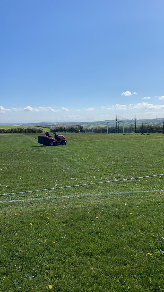 Getting her ready 😍. Big shoutout to <a href="/Colzy48/">Daniel Colwill</a> &amp; @FrankRiddle90 giving up their free time to get her looking her best. #thankslads