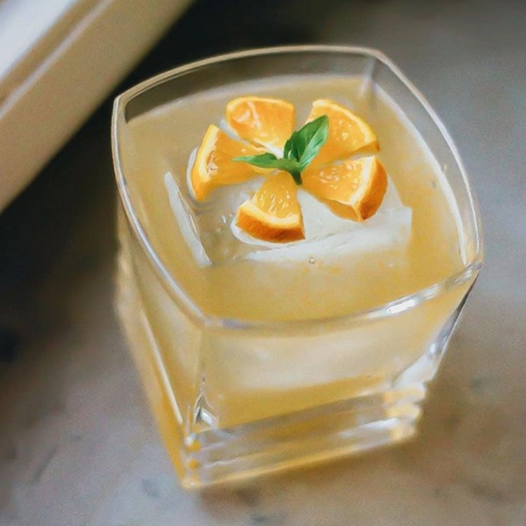 Now that's a beautiful garnish!

Thank you @BipolarBartender for creating this magical #KokoroGin Tom Collins #Cocktail. How will you be drinking your Kokoro Gin this weekend? 
- 5cl Kokoro Gin
- 5cl Satsuma juice
- Soda water