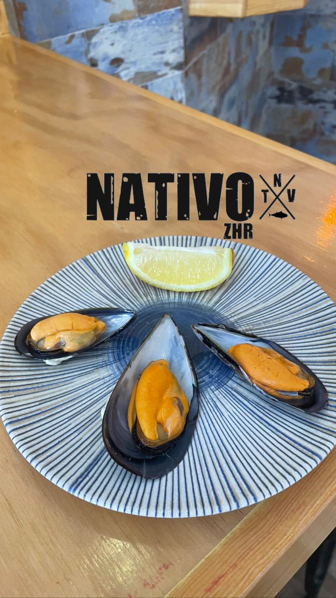 Tapita de Mejillones

#zaharadelosatunes 
#tapas #desayunos #bar
#nativosomostodos 
#instafood #foodies