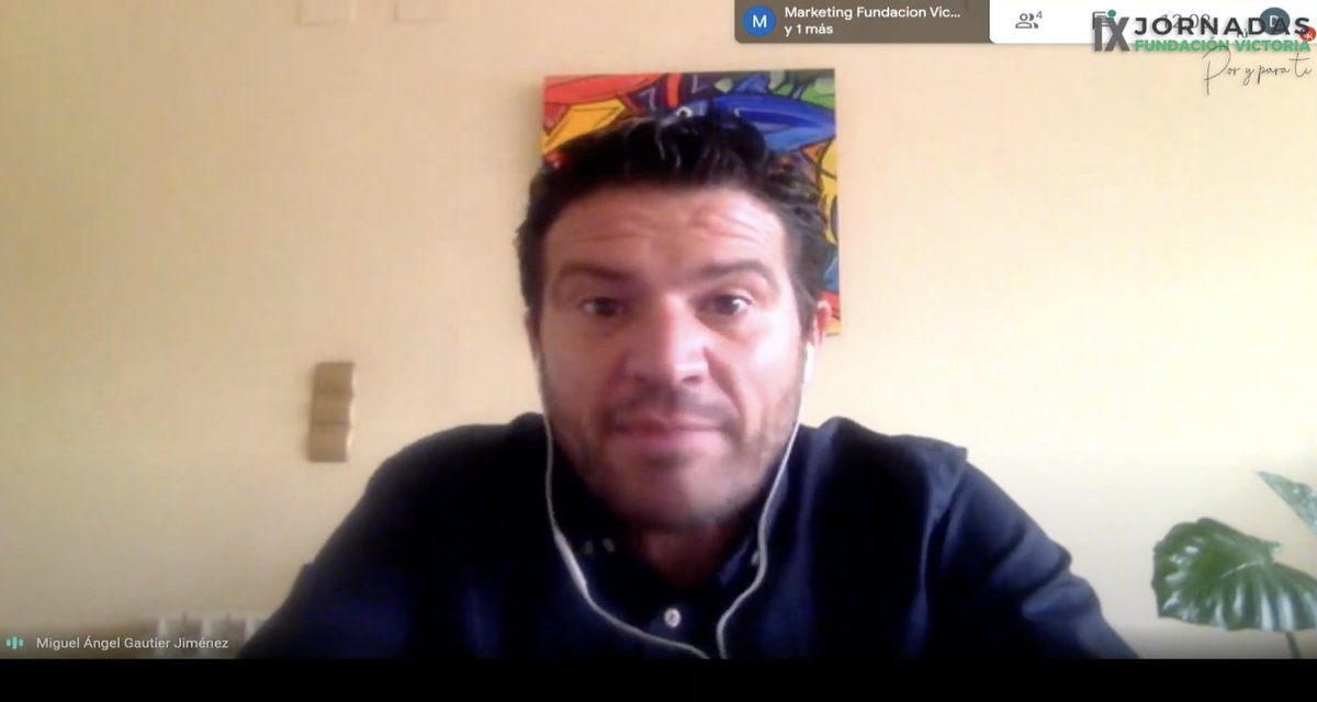 Ha sido un placer poder compartir mesa redonda con <a href="/sergmata1/">Sergio Mata Pardo</a> <a href="/SrGautier/">Miguel Ángel Gautier</a> en las IX Jornadas <a href="/fvictoria_es/">Fundación Victoria</a> reflexionando sobre #evaluación Muchas gracias por la invitación <a href="/RafaelTrivi_o/">Rafael Triviño</a>  #JFV21