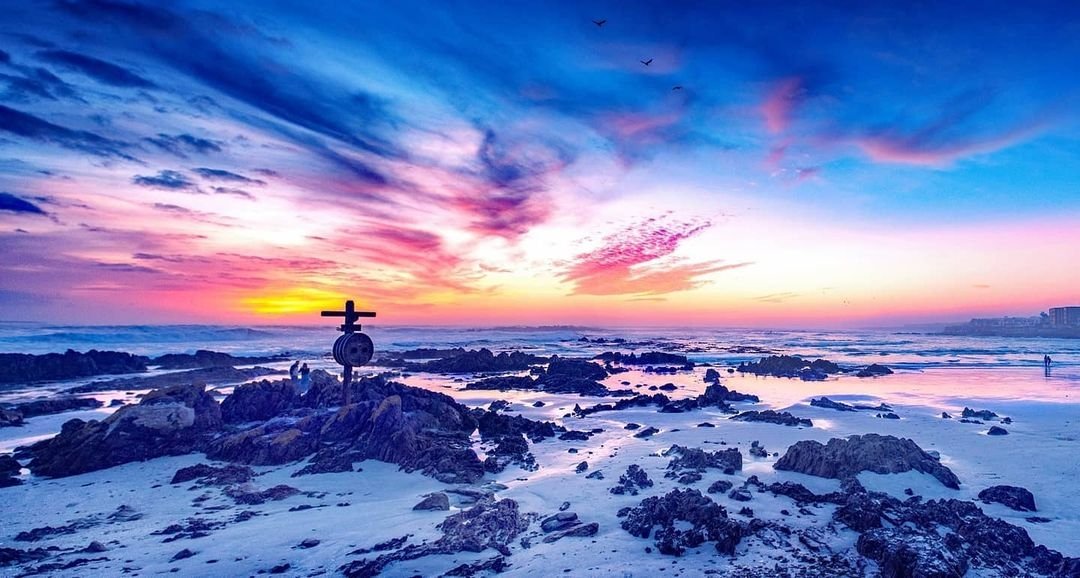 ctcaptured's tweet photo. #Repost deonwarrington_designs
• • • • • •
Cape Town, South Africa
Cape Town Showing off all Psychedelic 💜☀️
.
.
.
.
.
#sunset #capetown #landacapephotography
#beach #sunrise #like4like #follow #magic #earthfocus #ig_shotz #igworld #nationalgeographic #exquisite_planet https://t.co/TssJPIpyHE