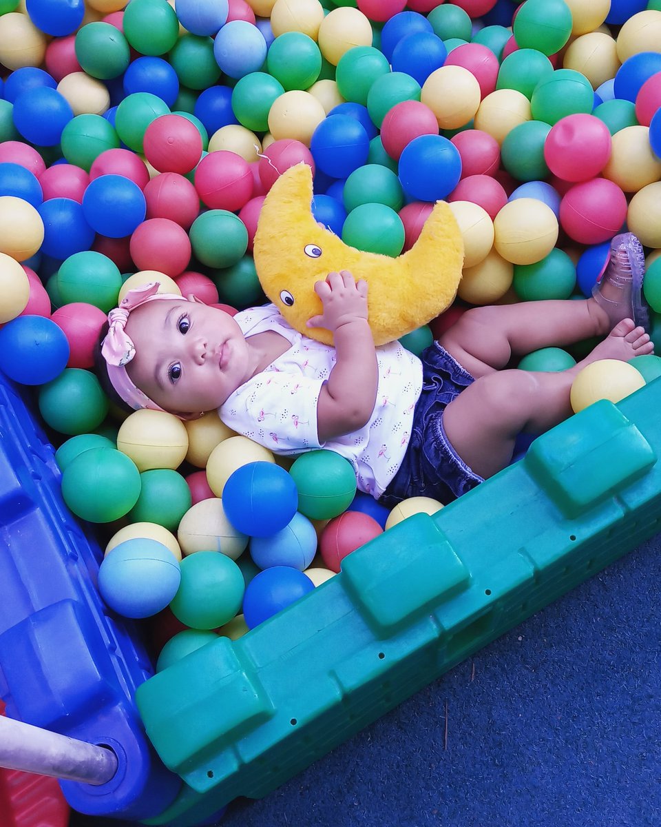 LaarisCastro's tweet photo. Eu não me imagino sem você 🥰💗🥺
#MinhaManu 🎀 https://t.co/XRgFchR5TX