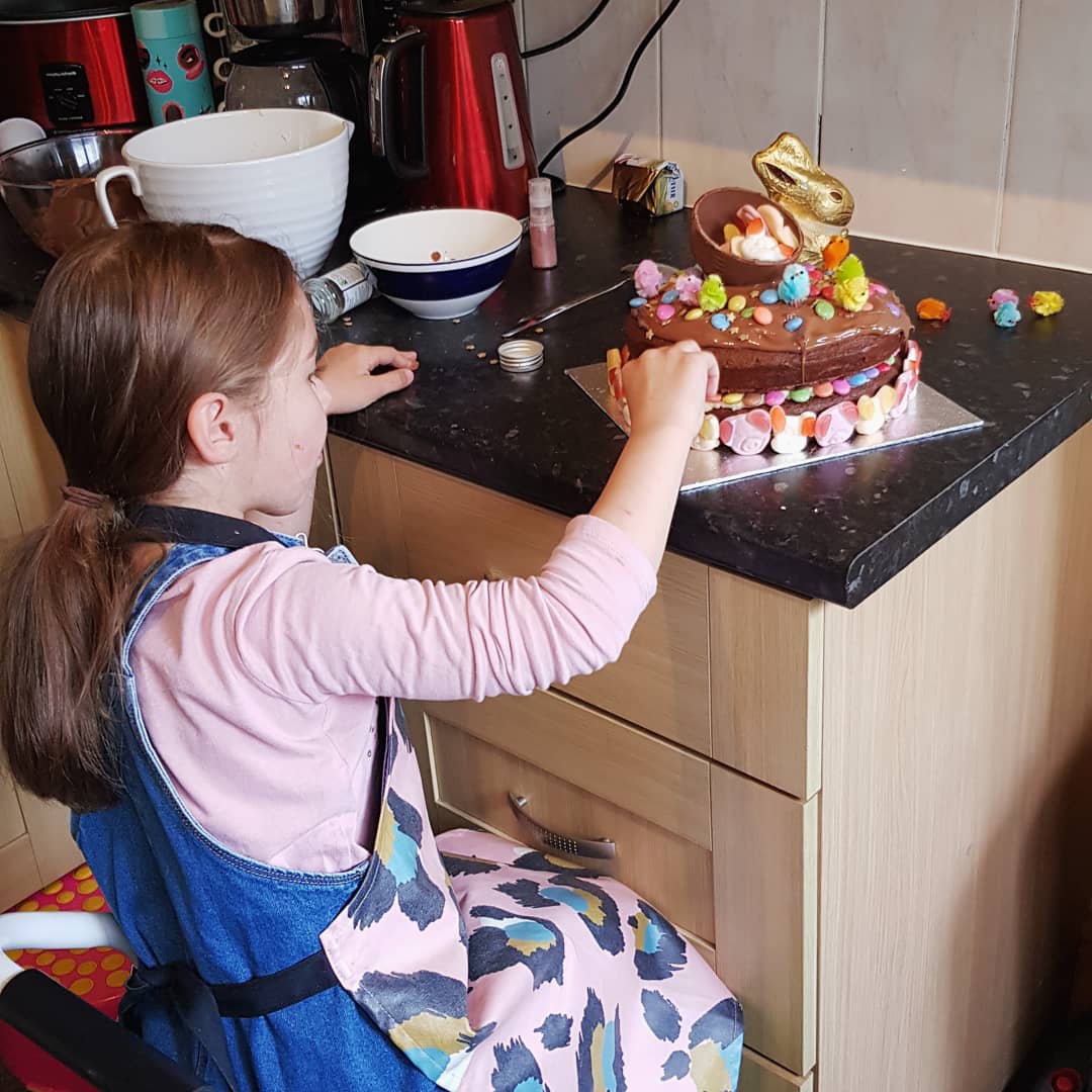 Kat Cross tweet media