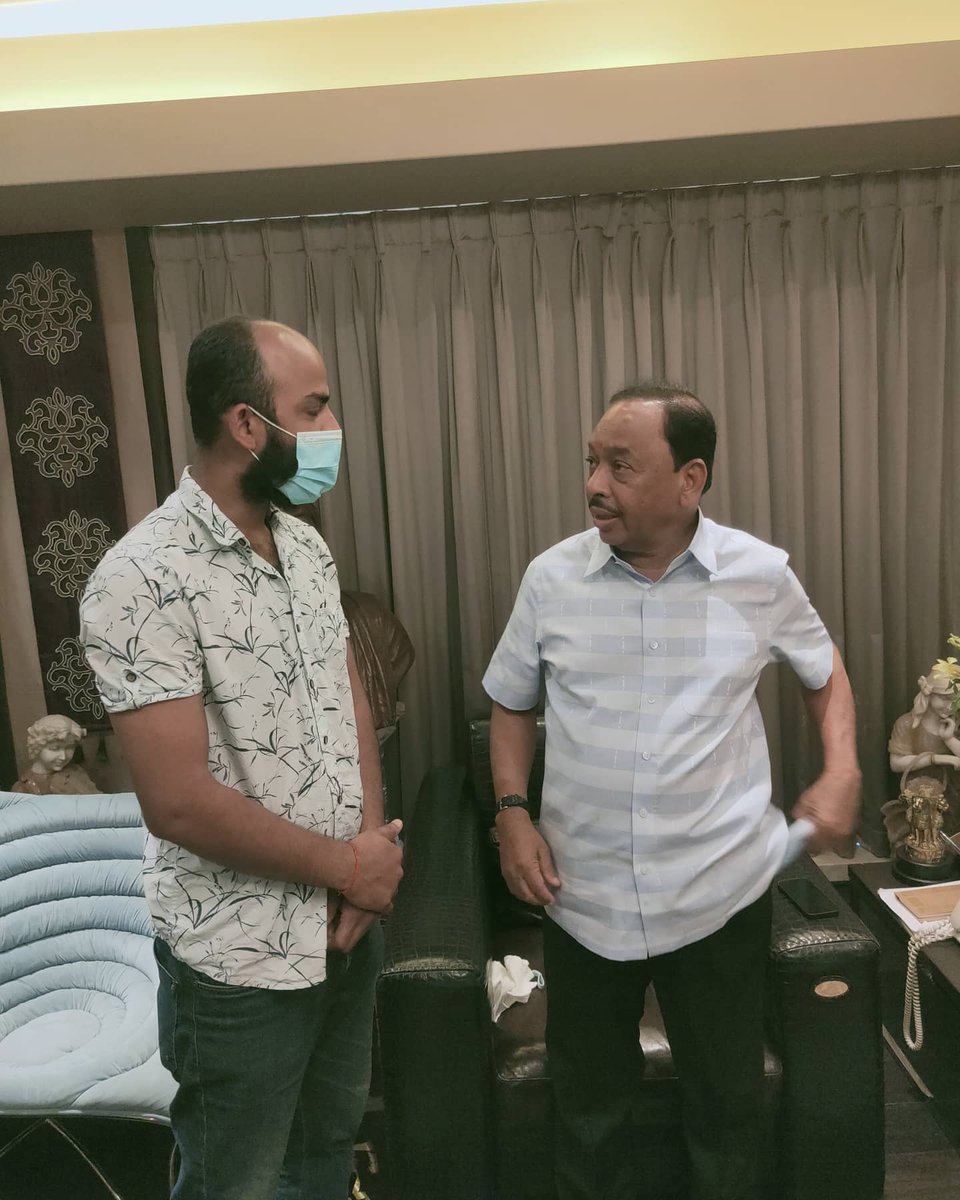 tusharkambli's tweet photo. महाराष्ट्र राज्याचे माजी मुख्यमंत्री, खासदार माननीय श्री. नारायण राणे साहेब यांच्या वाढदिवसानिमित्त आज त्यांच्या निवासस्थानी सदिच्छा भेट घेऊन त्यांना त्यांच्या दिर्घायुष्य आणि उत्तम आरोग्यासाठी शुभेच्छा दिल्या.💐
@MeNarayanRane
@VidyaThakurBJP
@bjp4mumbai
#narayanrane #bjp https://t.co/Q8AIh7Qiwi