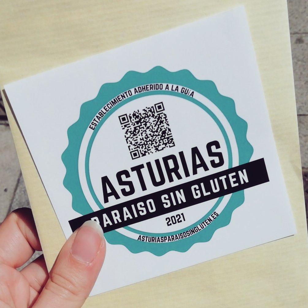 Astursingluten's tweet photo. No os imagináis los nervios y mi sonrisa ayer después de recoger esto, por todo lo que implica. Lo veo enooorme 😂😂 Pronto en los mejores sitios sin gluten en Asturias 🚀☺️ https://t.co/YKREuhIahs