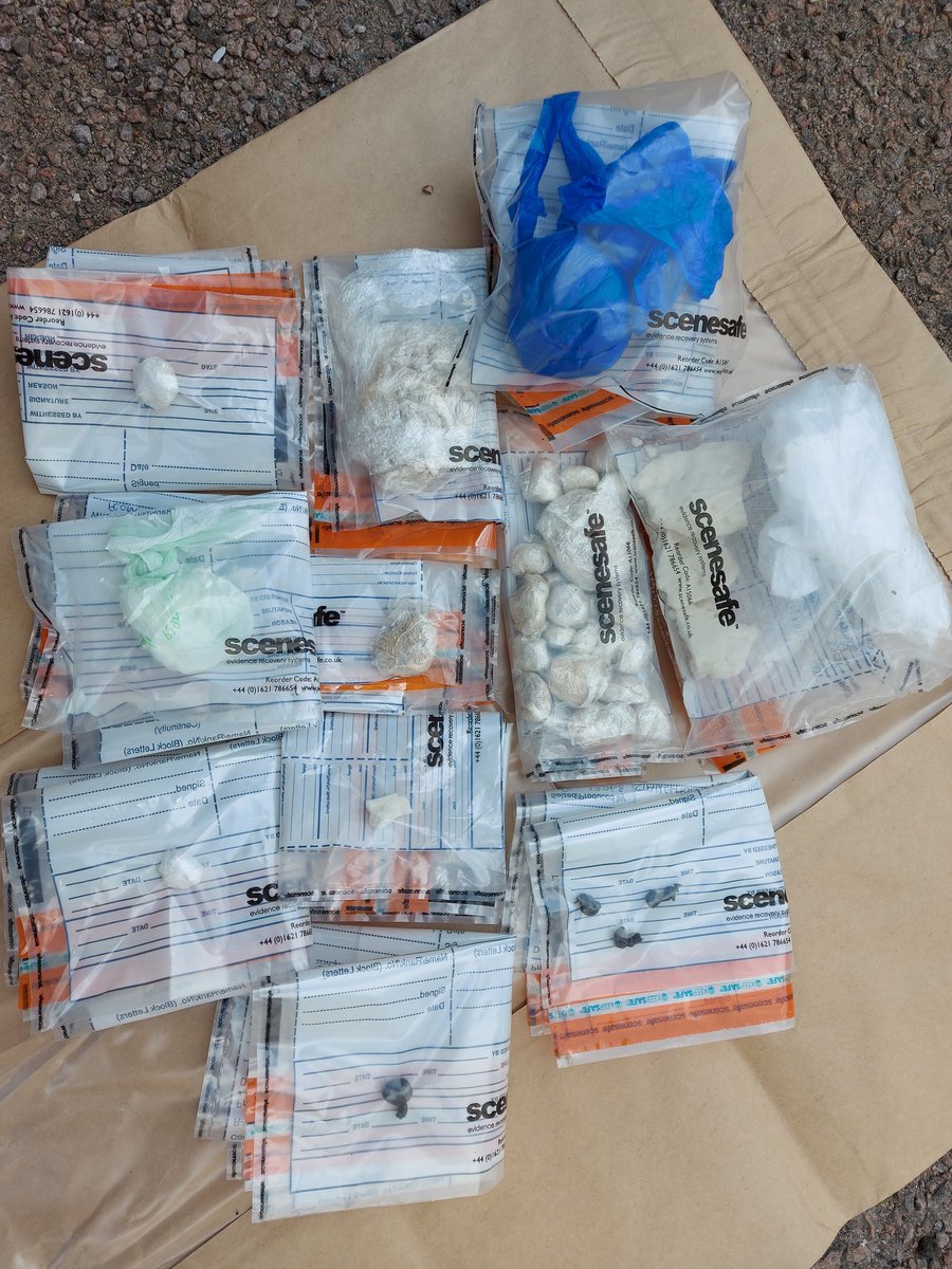 KentPoliceAsh's tweet photo. 200 grams of #heroin & crack #cocaine off our streets following a #proactive stop by #AshfordCPT, assisted by #CSUTaskingTeam.
That's quite a loss for this dealer ๐
Car & scooter seized as used in crime.
#greatwork๐
Working towards taking out #countylines & making Kent safer
AS https://t.co/b8E9Hgwi9A