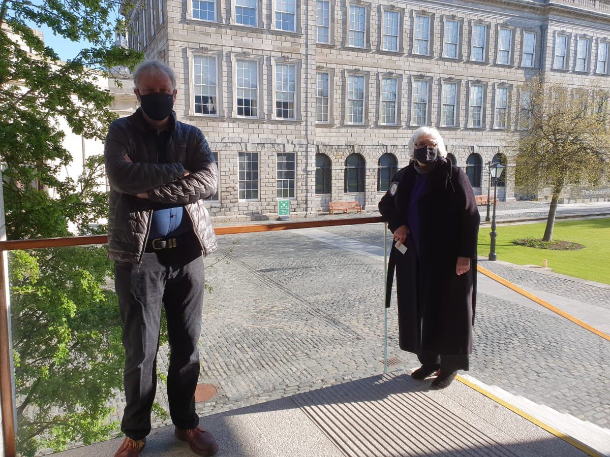 Getting ready to vote <a href="/laoneill111/">Luke O'Neill</a> #TCDProvost2022 #VoteJane #EmpoweringTrinity