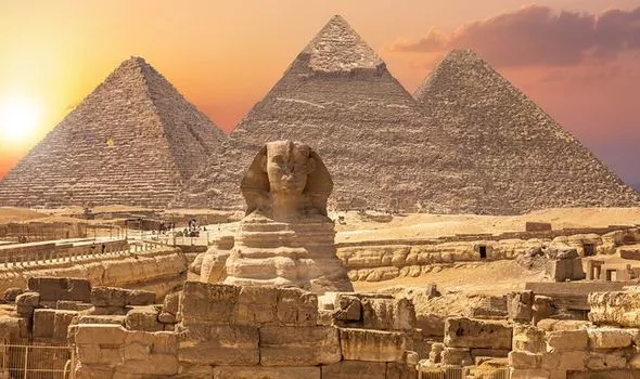 SceneryAdventu1's tweet photo. 7days   EGYPT TOUR  begin today. Wishing the team a memorable experience in Cairo and Hurghada
#adventuringwithasmile 
Check out for the second group trip to Egypt this year with us.
For bookings call us on 0722803611.Check out our trending packages on https://t.co/G5N0c1fT6c https://t.co/xdBMcaPeZc