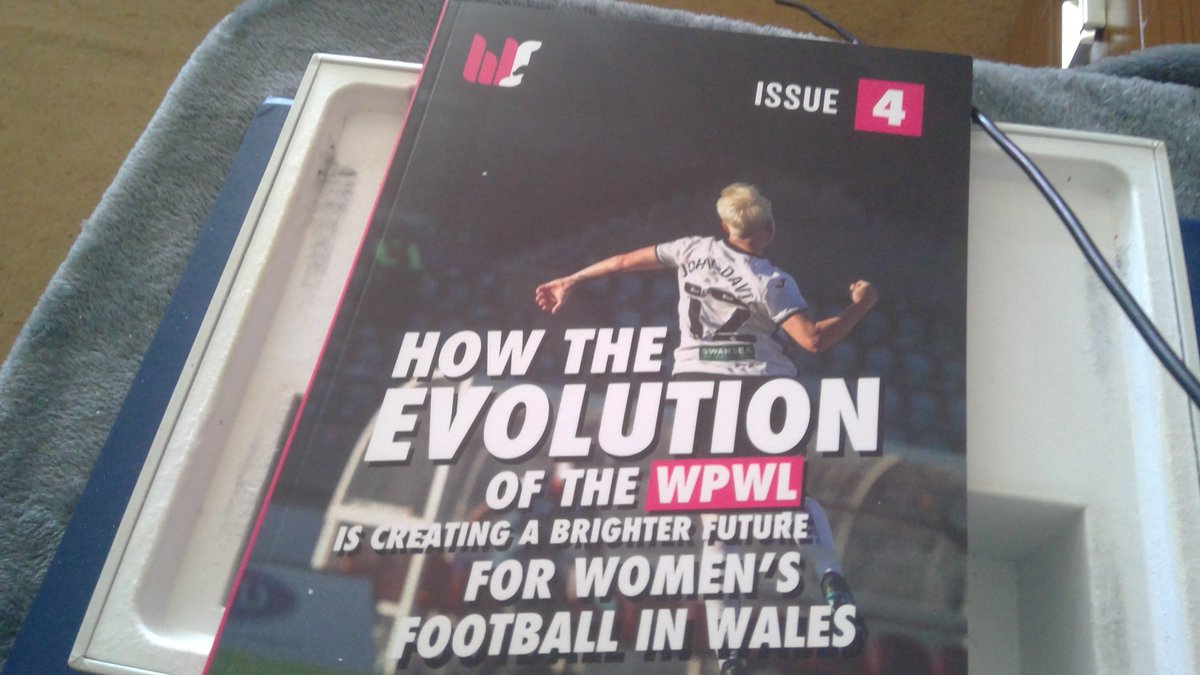 willcall1985's tweet photo. @WelshSoccerites @ND__15 just came through the post this morning, another great effort guys👍 https://t.co/vzEk9EeRV8