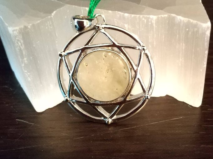 隕石のtwitterイラスト検索結果 古い順