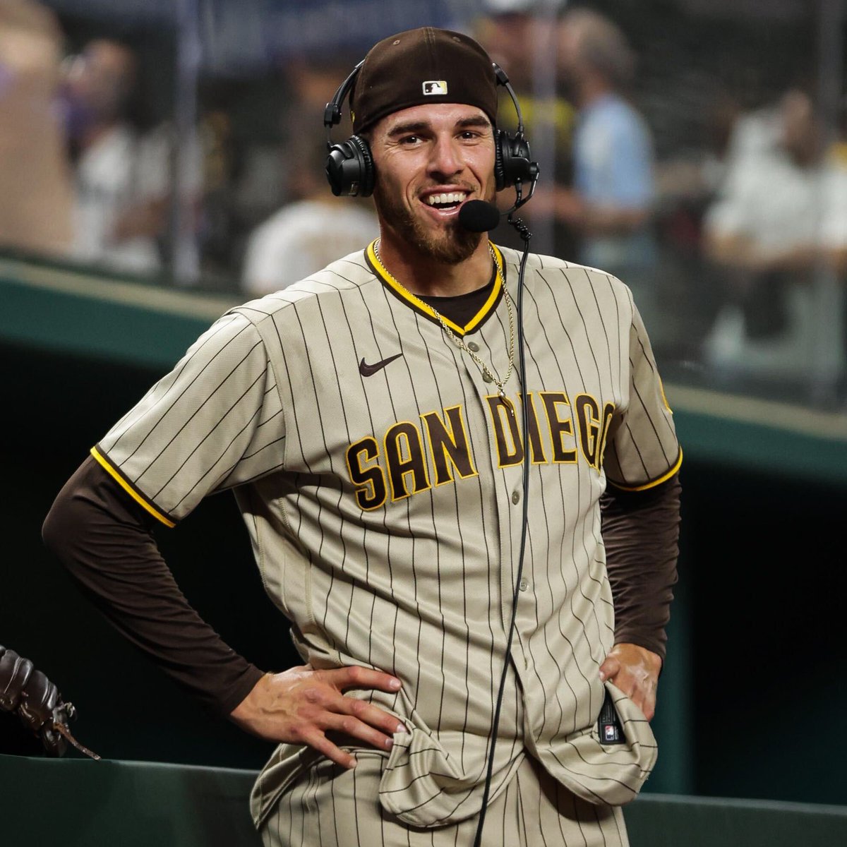 RasaDeportes's tweet photo. ¡Bendito doble cero! Joe Musgrove, autor del primer #sinhit en la historia de los @Padres. El catcher boricua Víctor Caratini también hizo historia. #NoHitter @MLB #MLB #ResumenMLB #beisbol #doblecero #RasaDeportes @RasaDeportes

https://t.co/l0M2jWPrXd https://t.co/wuf0r3axKb