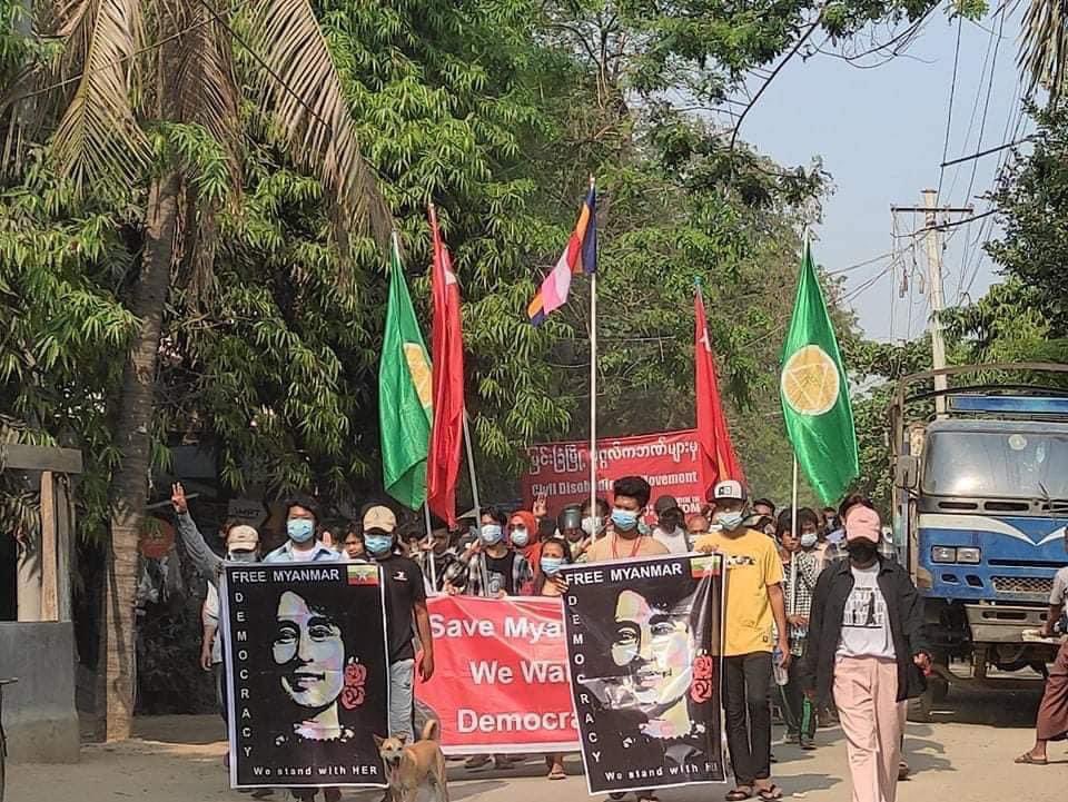 ElevenMyanmar's tweet photo. Protests today (April 10) in MyinGyan, Tha Hton, and Loikaw

#WhatsHappeningInMyanmar https://t.co/7eD3O79z4a