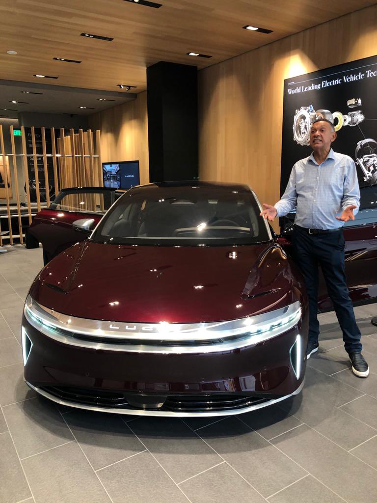 benmurraybruce's tweet photo. In practising what I preach, I recently put a deposit on this yet to be manufactured Lucid Electric Car. Delivery is early next year. It’s capable of more miles per charge than a Tesla. An amazing machine. Nigeria should ban all combustion Engine cars by 2035. #ClimateAction https://t.co/eq6GvvS9xX
